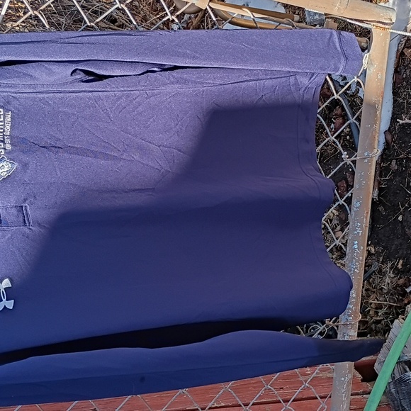 Polos - Picture 5 of 13